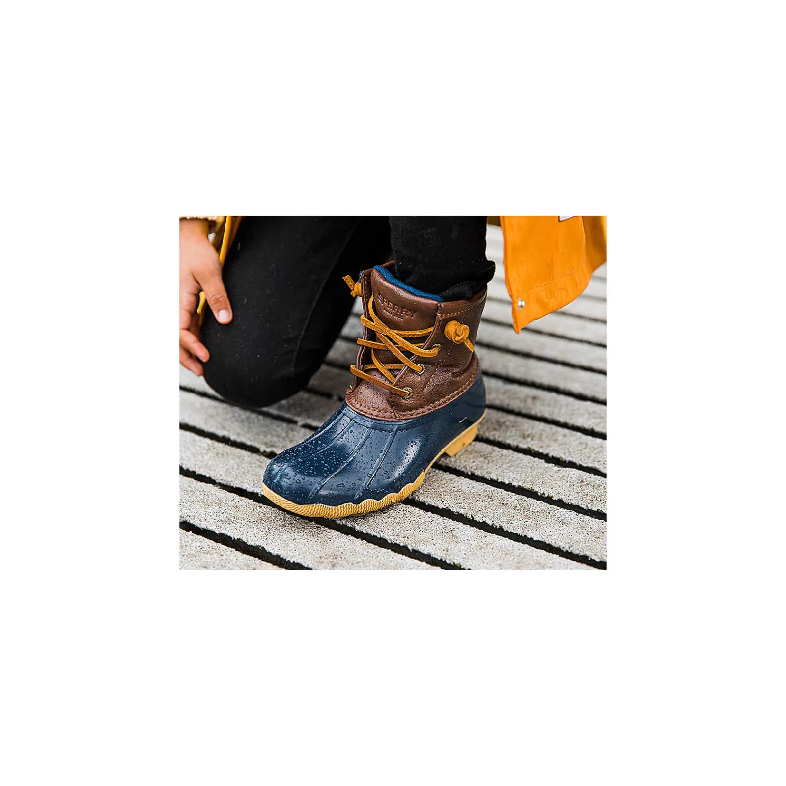 Sperry Big Kid's Saltwater Duck Boot Navy Online